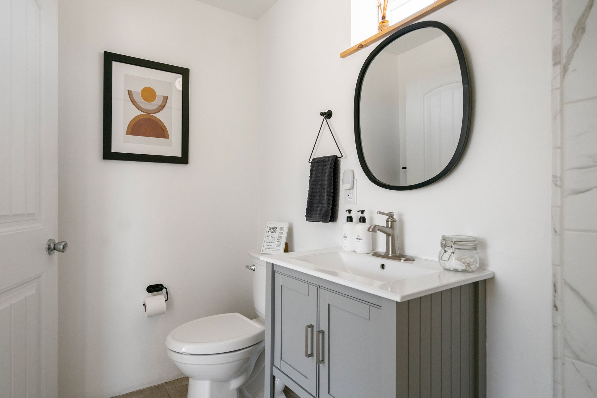Wonder Valley Ranch bathroom with arched mirror